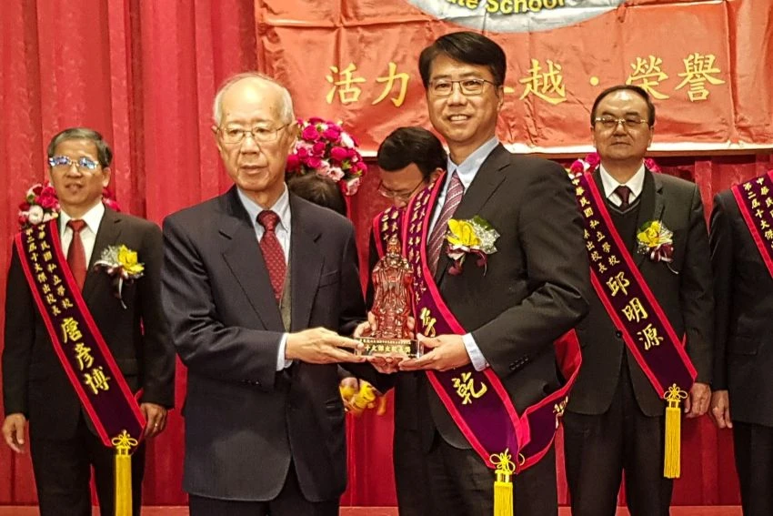 母校李秉乾校長辦學卓著 獲選十大傑出校長